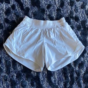 Lululemon Hotty Hot shorts tall size 2